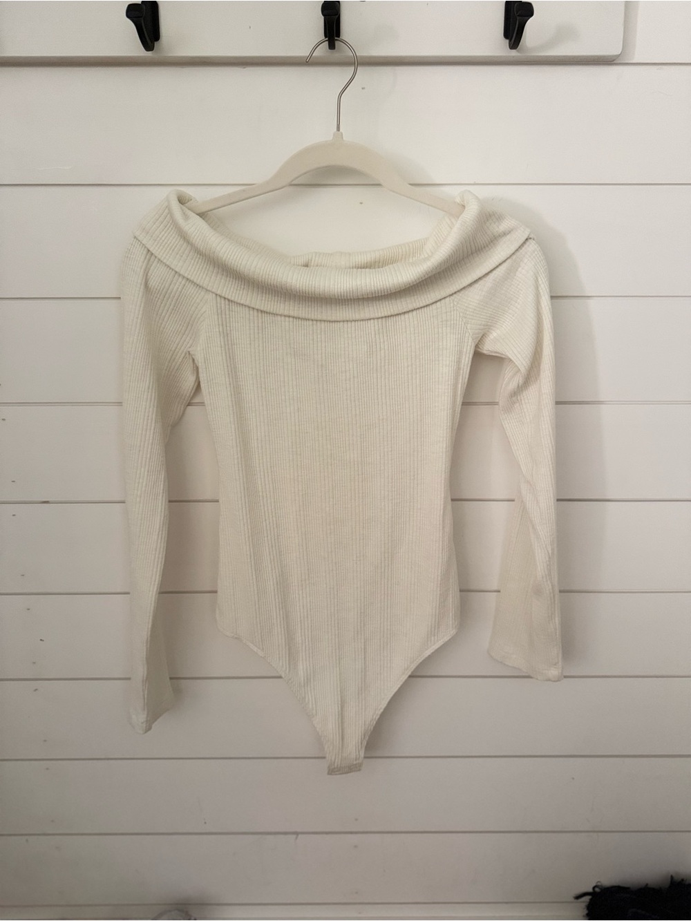 aerie Off-the-Shoulder Ribbed Cream Sweater Bodysuit NEW WITH TAGS Cottagecore S - Picture 2 of 6